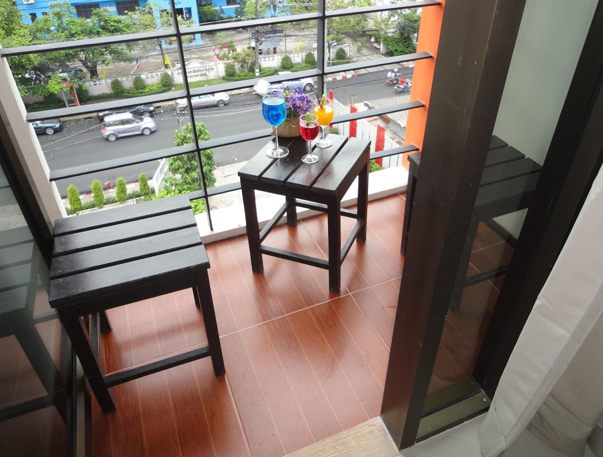 La Moon At Phuket - Sha Extra Plus Exterior photo