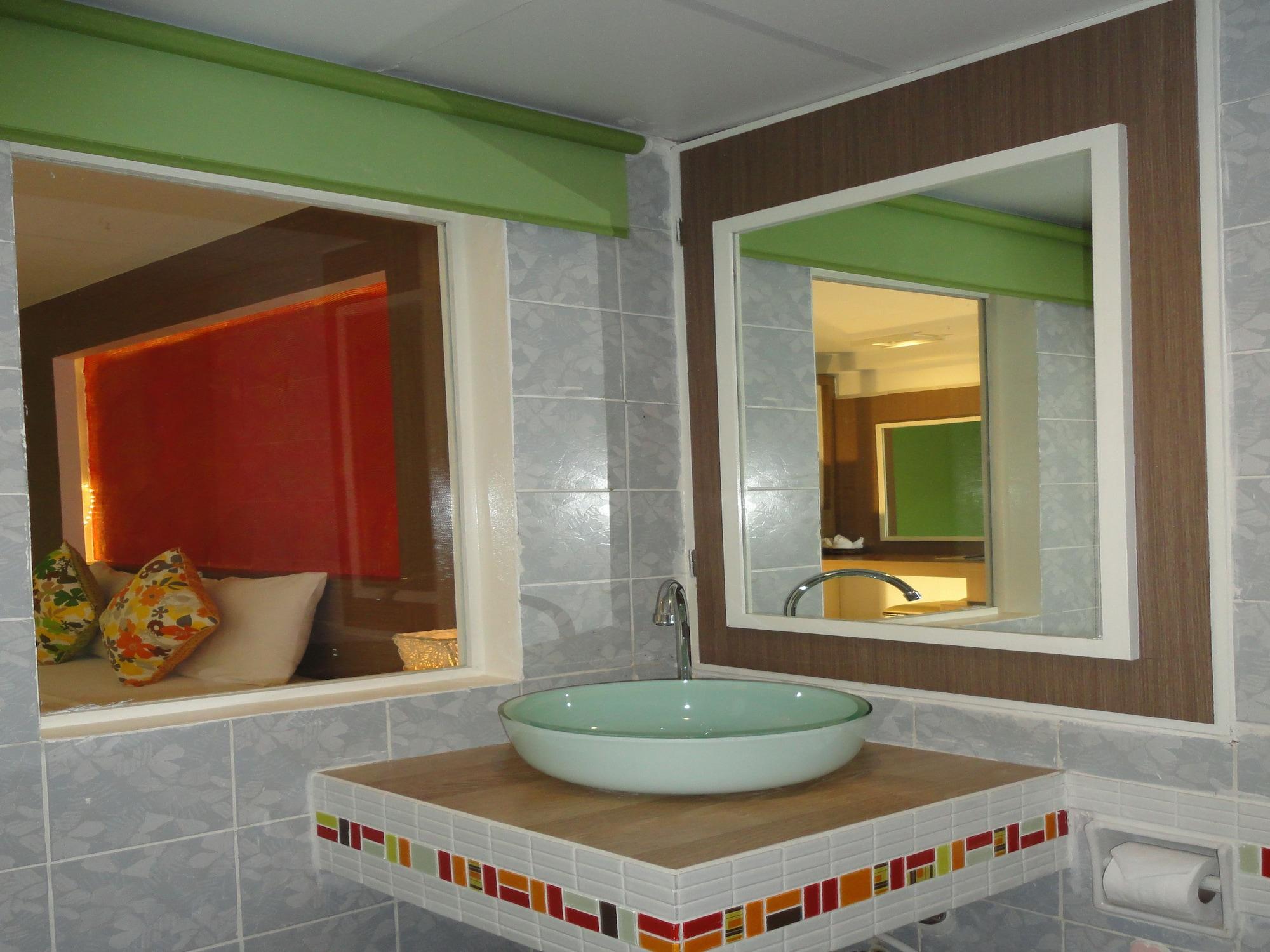 La Moon At Phuket - Sha Extra Plus Exterior photo