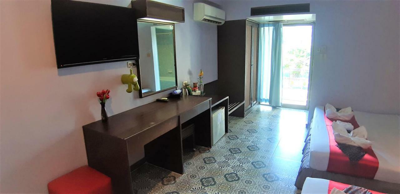 La Moon At Phuket - Sha Extra Plus Exterior photo